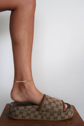 Lily Anklet by Chansuttpearls