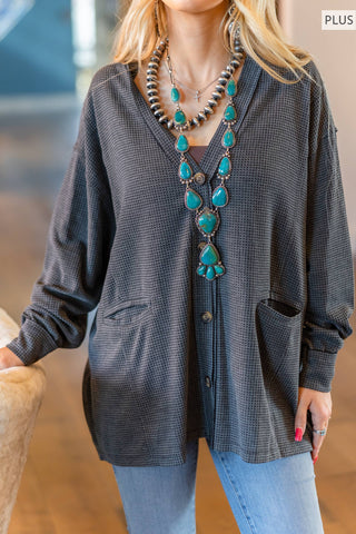 PLUS SIZE Two-Tone Charm Cardigan: Wine