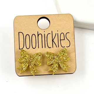 15mm Mardi Gras Bow Studs: Purple