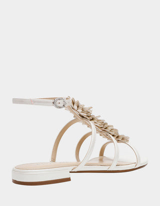 Betsey Johnson Joyce- ivory