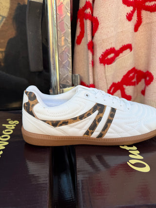 White w/leopard accent sneakers