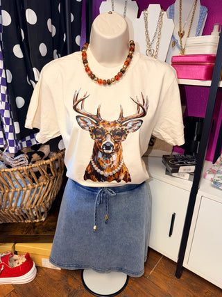 Glam Deer Comfort Colors Graphic Tee, Ivory