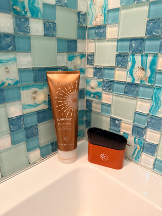 Sunright® Insta Glow Sunless Tanner