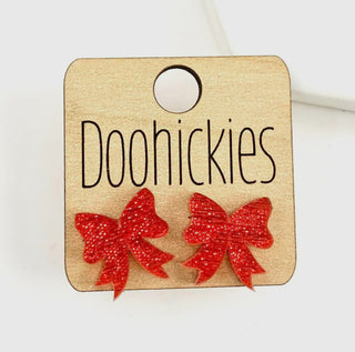 Doohickies 15 mm Christmas Sparkle Bow stud earrings- green