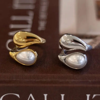 Chansutt Pearls Ava Ring