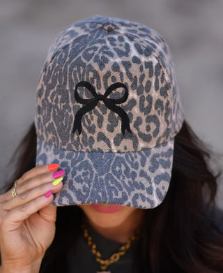 Leopard bow hat