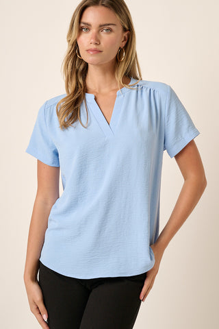 Mitto Shop Light Blue V-neck top